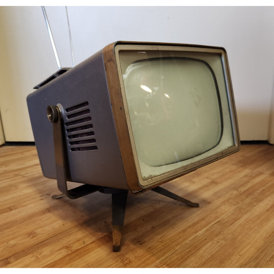 vintage rca victor televisions