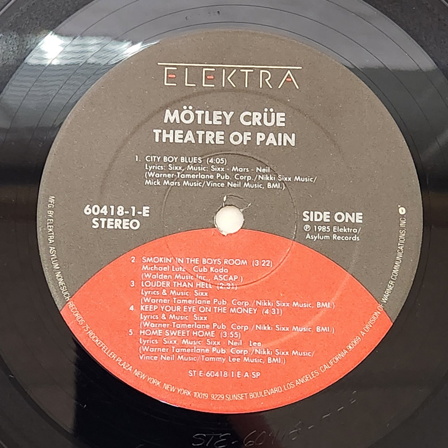 Motley Crue "Theatre Of Pain" 1985 Hard Rock Glam Metal Record Album