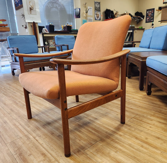 Mid-Century Modern Arm Danish Teak Lounge Chair by Dux