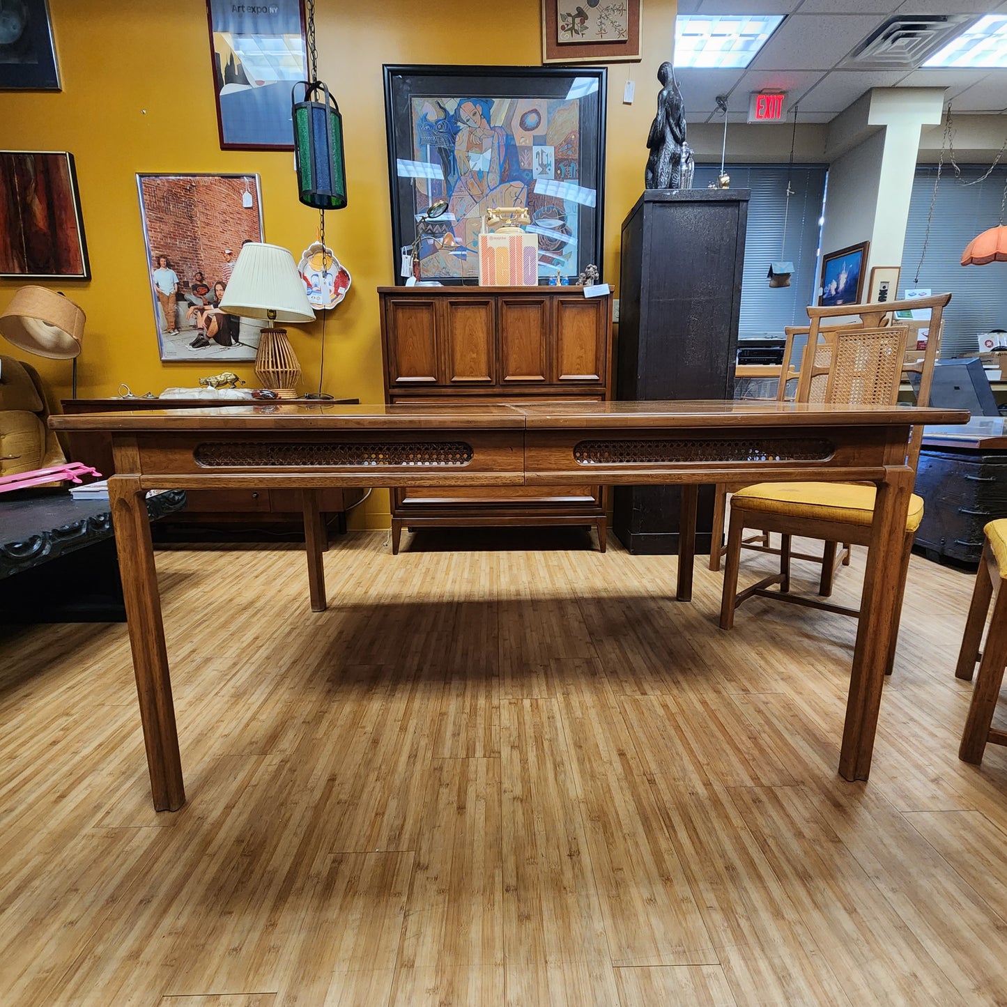 Mid-Century Thomasville Dining Table With 4 Chairs