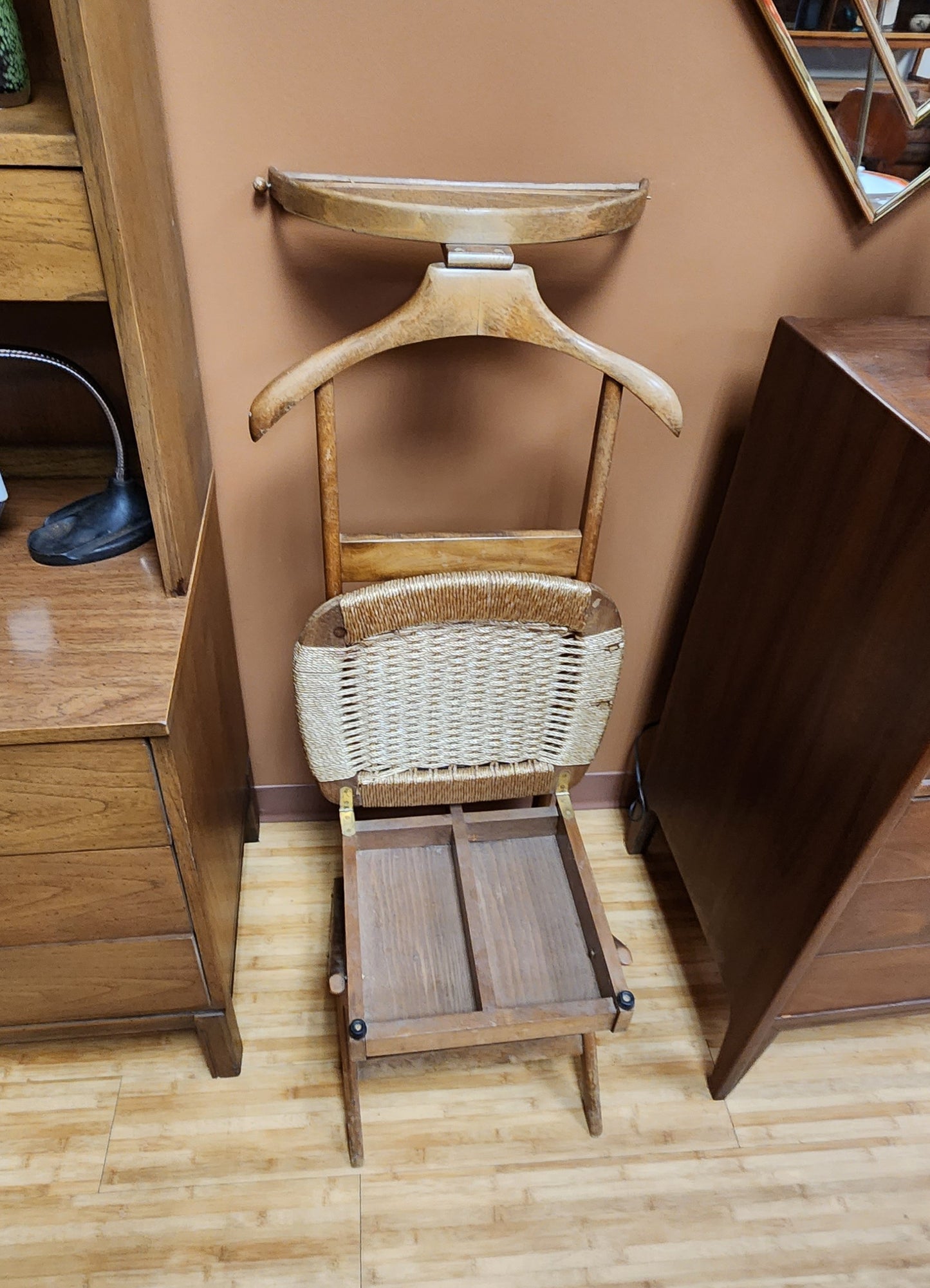Vintage Mid-Century Valet Butler Chair