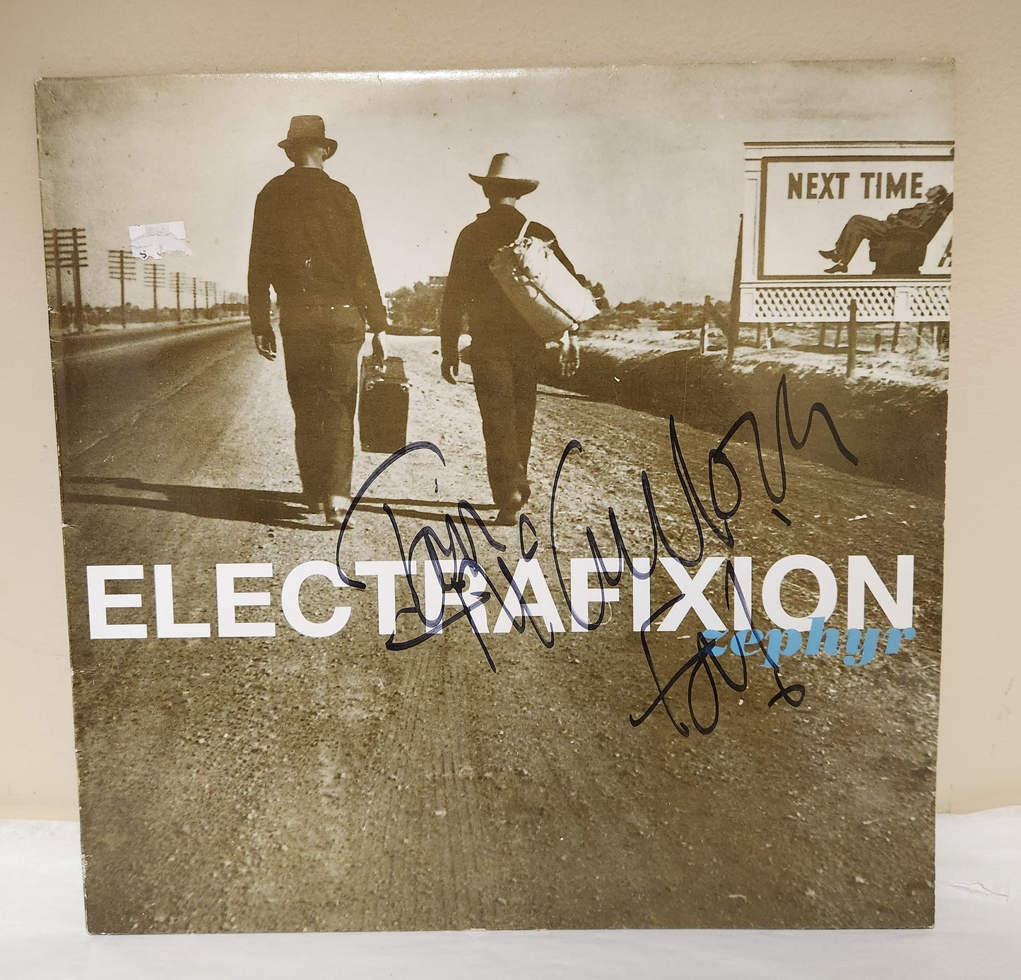 Electrafixion "Zephyr" 1994  Alt Rock Indie EP Single Album, Autographed by Ian McCulloch