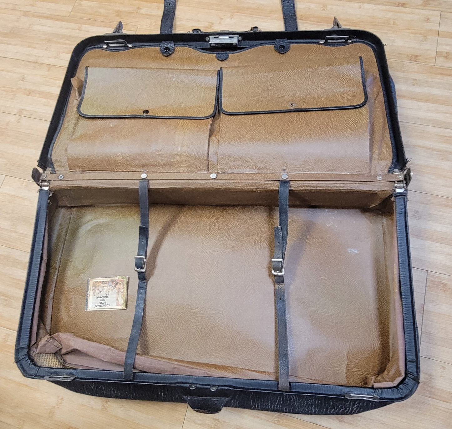 Vintage Walrus Leather Pullman Luggage Suitcase Bag