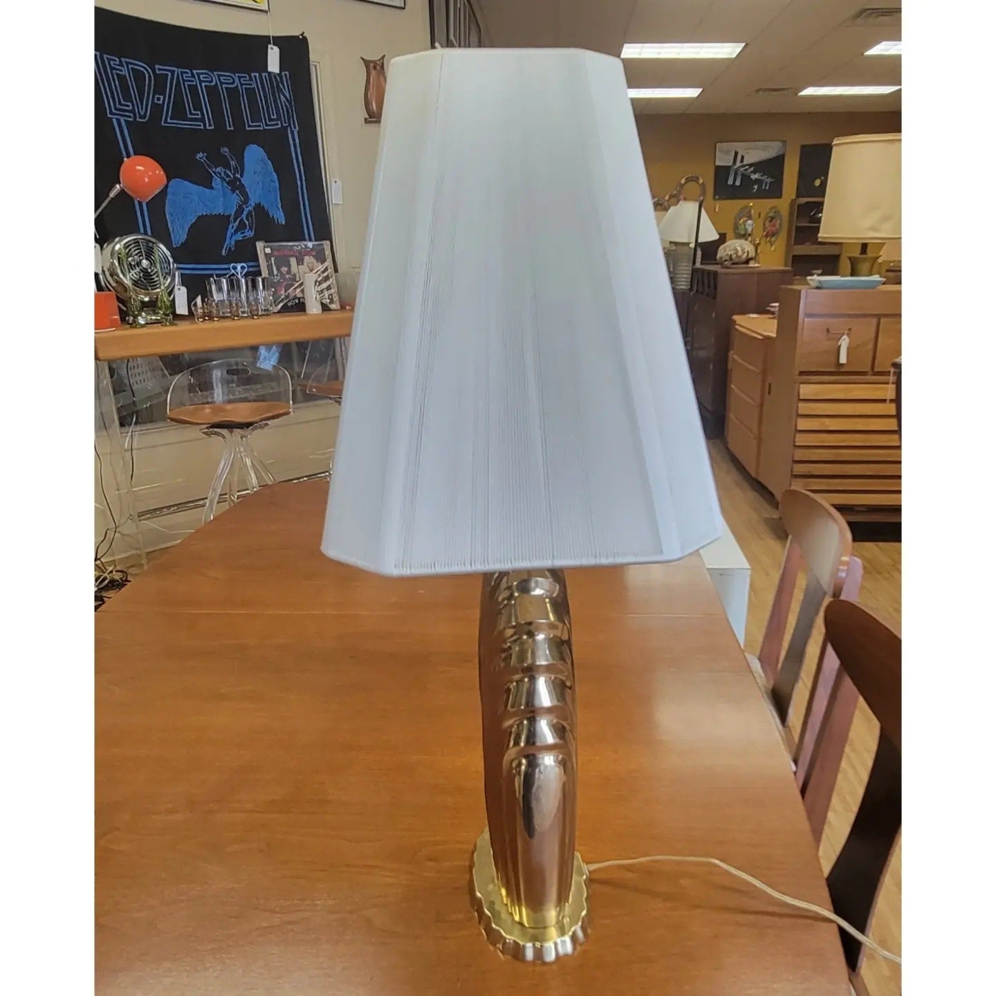 Postmodern Deco-Style Brass Table Lamp